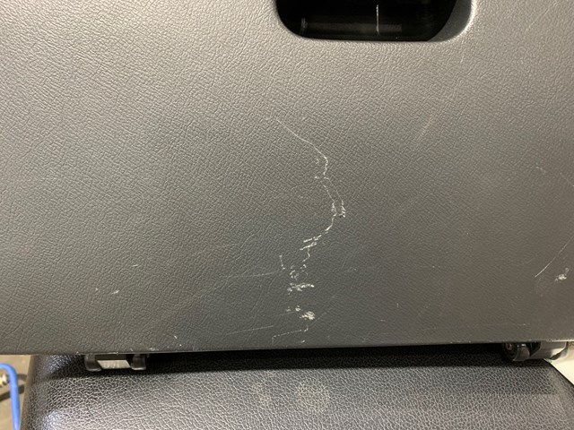 98 Honda PRELUDE Glove Box R1734