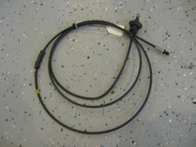 05 Nissan 350Z Hatch RELEASE CABLE  R2047