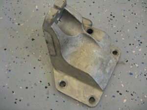 03 Nissan 350Z LH Driver Engine Bracket Mount  R2003