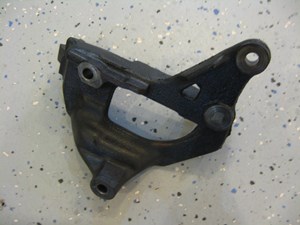95 Honda DEL SOL Power Steering Pump Bracket  R2108