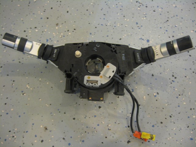 03 Nissan 350Z Automatic Touring Combo Switch  R2337