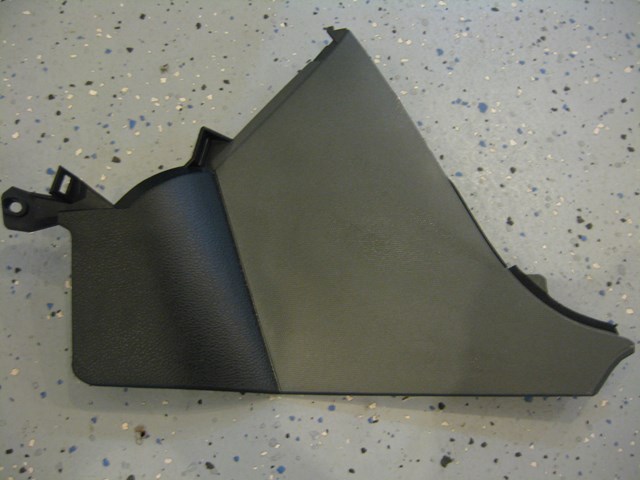 03 Nissan 350Z Driver Kick Panel  R2345