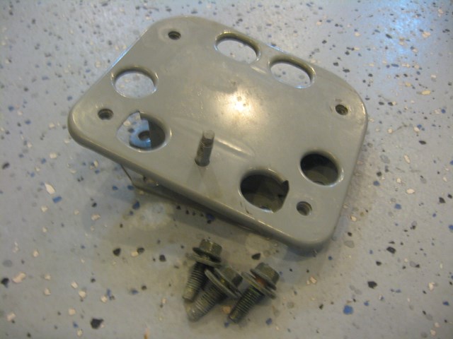 03 Nissan 350Z RH Rear Bumper Support Bracket OEM  R2440