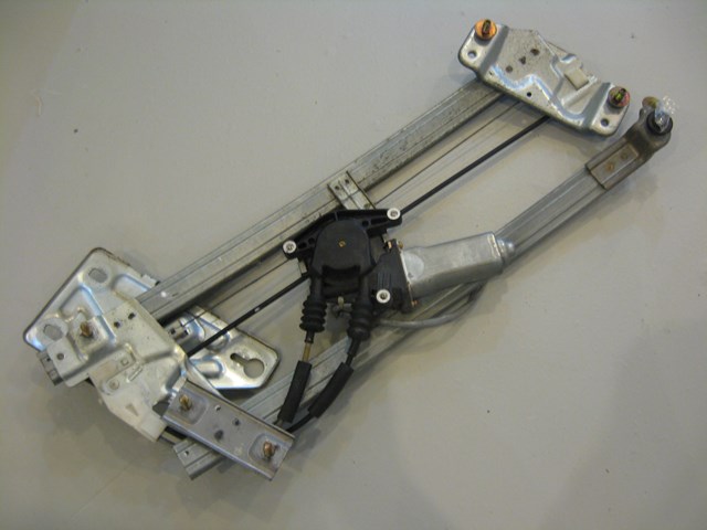 96 Acura INTEGRA Front RH Window Motor Regulator  R2615