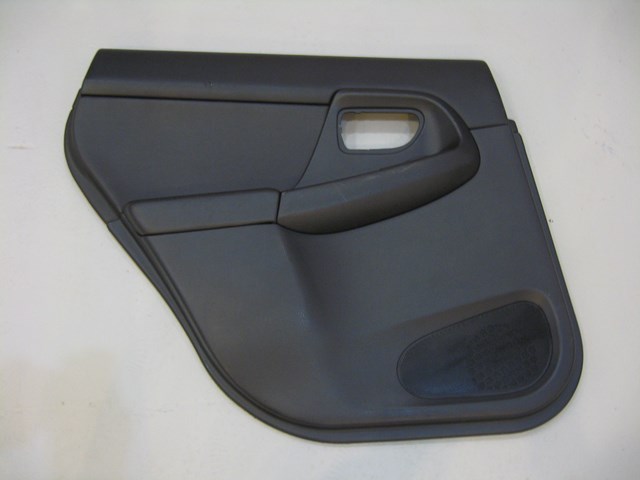 02 Subaru IMPREZA LH Rear Door Panel OEM  R2627