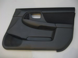 04 Subaru IMPREZA RH Door Panel OEM Black W/Cloth  R2653