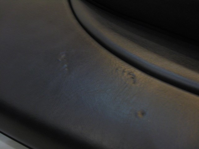 00 Honda PRELUDE Base RH Door Panel Black CLEAN  R2658