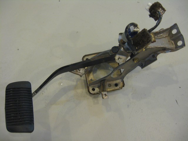 93 Lexus SC400 Brake Pedal Assembly  R2753