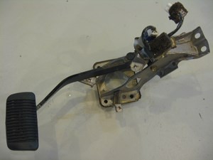 93 Lexus SC400 Brake Pedal Assembly  R2753