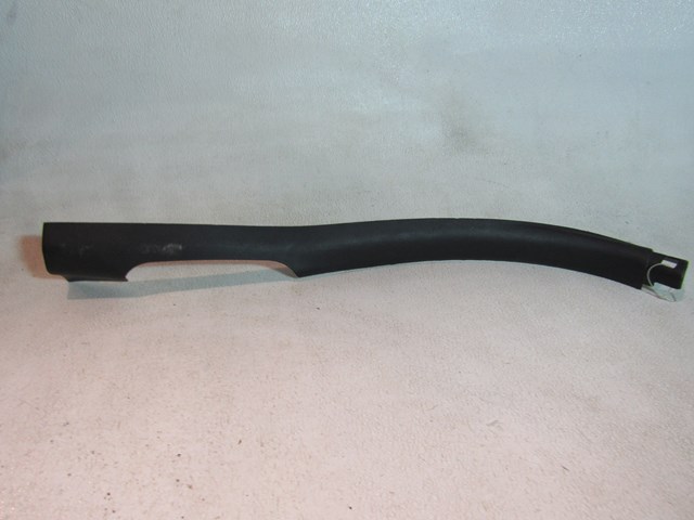 03 04 05 06 07 08  Nissan 350z RH Hatch Finisher 84940-CD000 R2972