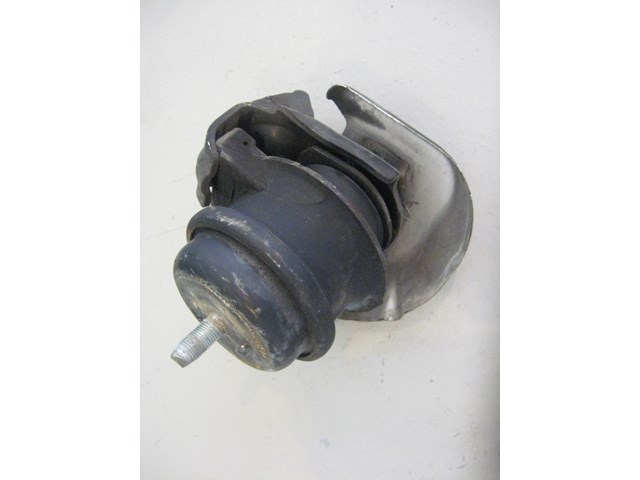 03 Nissan 350Z Left Engine Mount 11220-CD000 R2977