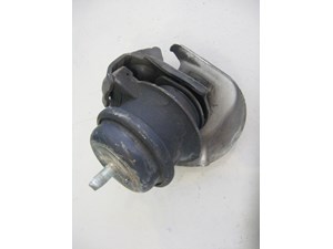 03 Nissan 350Z Left Engine Mount 11220-CD000 R2977