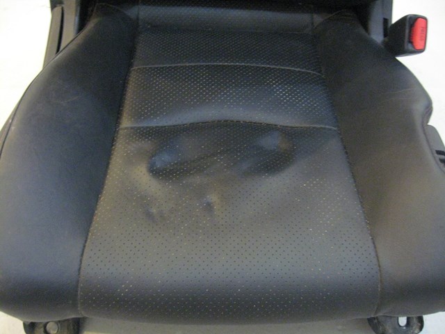06 Nissan 350Z Passenger Front Seat Leather  R3174