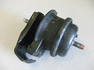 06 Nissan 350Z Front Motor Engine Mount 11220 CD002 R3195