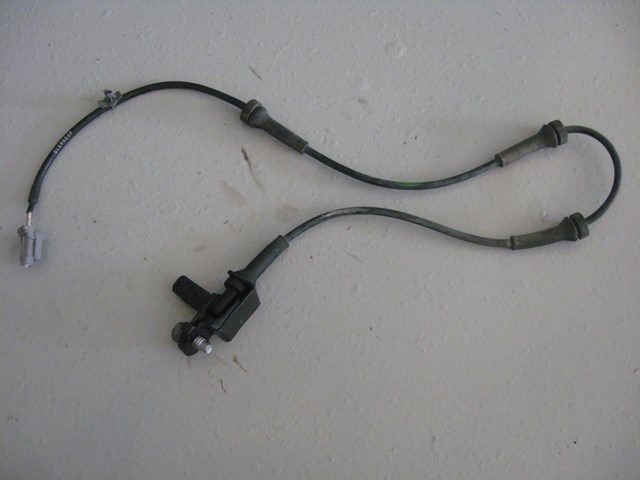 06 Nissan 350Z Front Passenger ABS Sensor  R3265