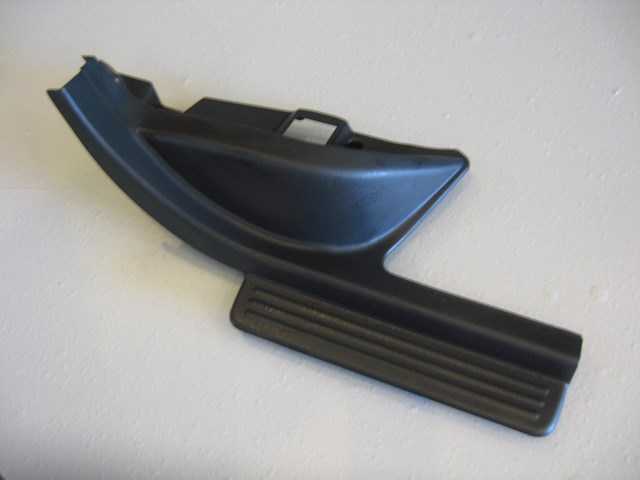 05 Subaru IMPREZA STI Rear RH Door Sill Plate Trim OEM  R3531