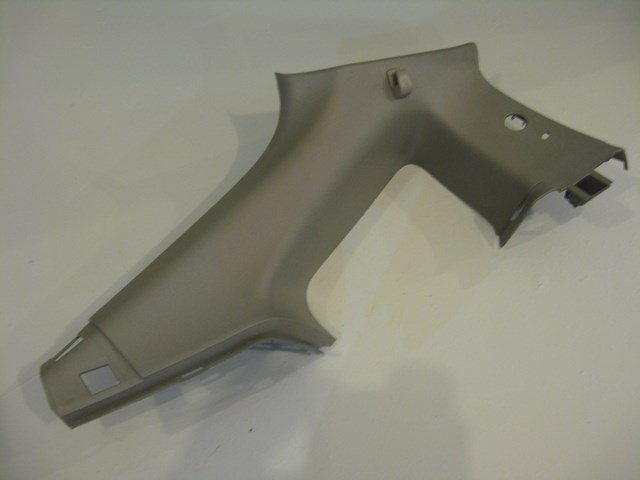 04 Nissan 350Z LH B / C Pillar OEM Gray LH driver side B C pillar Gray R3576