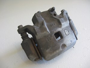 04 Nissan 350Z Front LH Brake Caliper OEM 41011-AM801 R3616