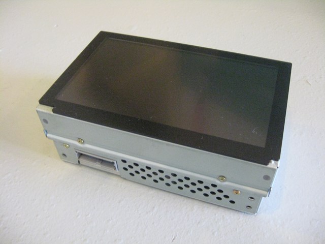 03 Nissan 350Z DVD Navigation Screen DP7W-3300Z 