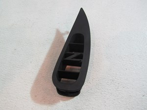 03-06 Nissan 350Z LH Driver Dash Vent Z Drop OEM   R3741