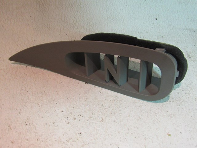 04 Nissan 350Z Driver Side Dash Vent Frost R3756