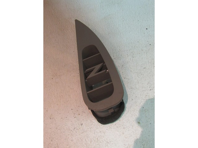 04 Nissan 350Z Driver Side Dash Vent Frost R3756