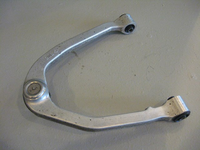 03 Nissan 350Z Front LH UCA 54525-AL500 R3785