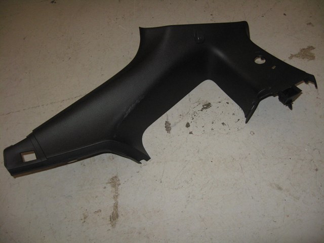 06 Nissan 350Z Rear Driver Quarter Trim  R4140