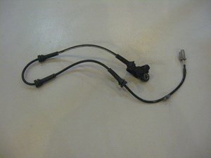 06 Nissan 350Z Front Right ABS Sensor  R4281