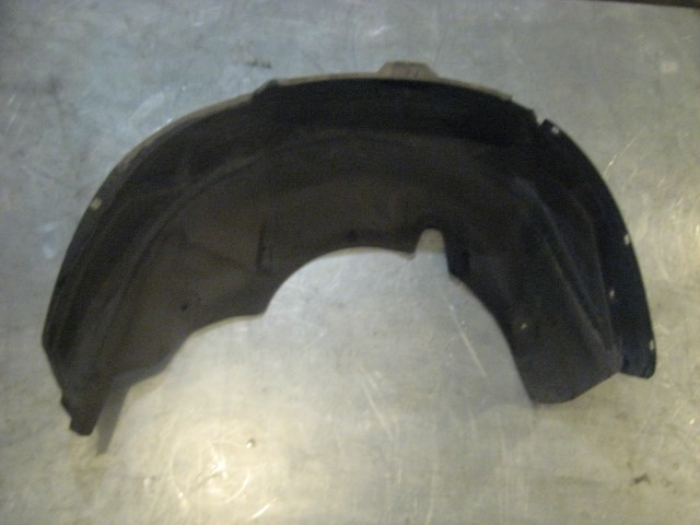 07  EQUINOX Rear LH Driver Fender Liner  R17002