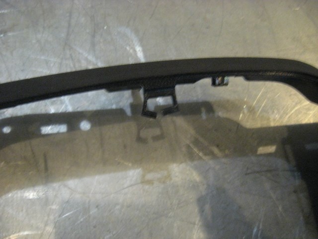 07  EQUINOX RH Passenger Dash Instrument Trim  R17020