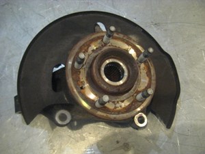 07  Chevy EQUINOX Front LH Driver Spindle Hub  R17026