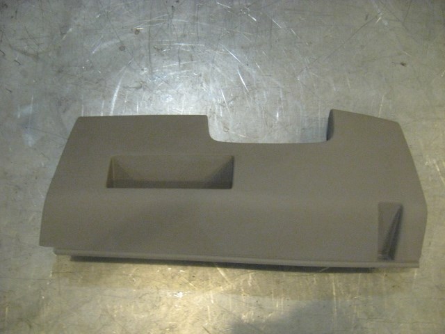 07  EQUINOX Under Steering Column Trim Panel 15947132 R17051