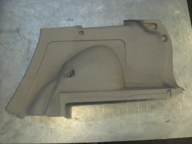 2007  EQUINOX Rear RH Quarter Trim Panel 152820 R17064