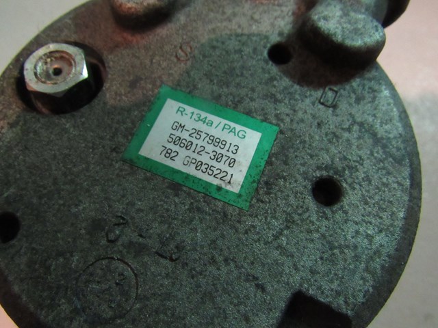 07  Chevy EQUINOX AC Compressor Assembly 25799913 R17077