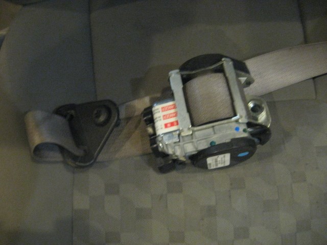 07  EQUINOX Front LH Cloth Seat /W Seat Belt  R17085