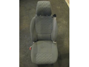 07  EQUINOX Front LH Cloth Seat /W Seat Belt  R17085