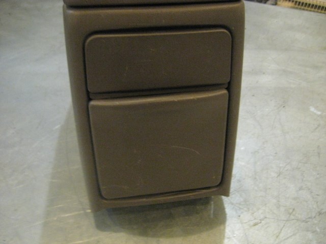 01 Subaru LEGACY Two Tone Center Console Assy  R17106