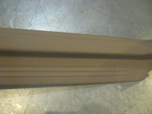 01 Subaru LEGACY Front RH Door Sill Trim Plate 94060AE06A R17115