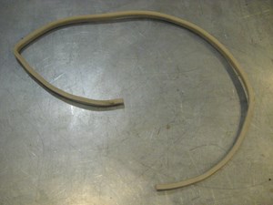 01 Subaru LEGACY RH Upper Interior Door Seal  R17123