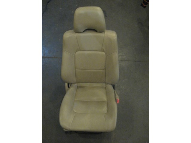 01 Subaru LEGACY Front RH Leather Seat Assembly  R17127