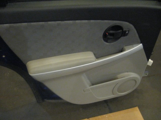 07  EQUINOX Rear LH Door Assembly -Dent  R17129