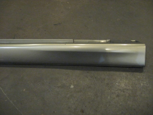 01 Subaru LEGACY Outback LH Driver Side Skirt  R17135