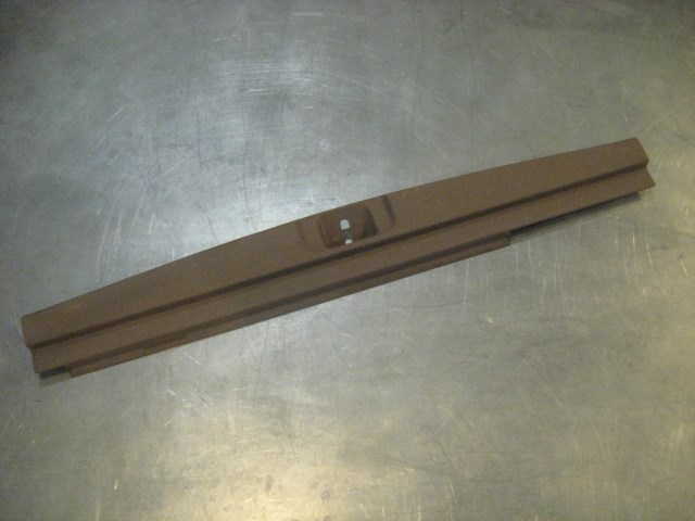 01 Subaru LEGACY Rear Trunk Luggage Plate Trim 95073AE01A R17165