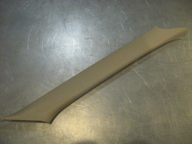 01 Subaru LEGACY Outback RH Passenger A Pillar Trim 94010AE04A R17198