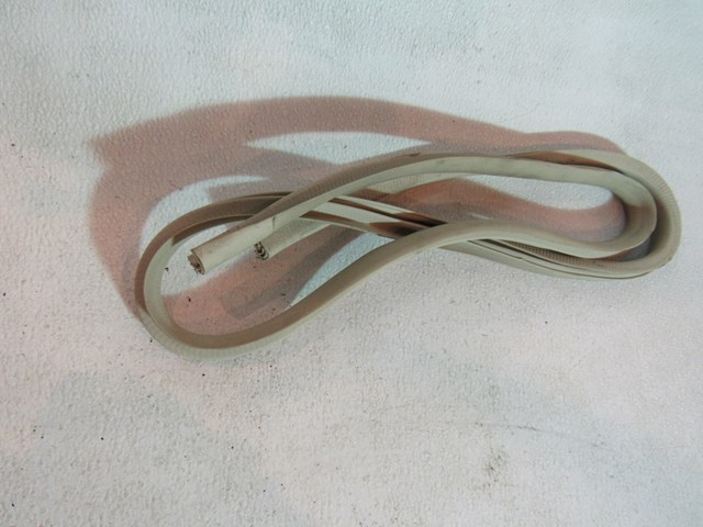 01 Subaru LEGACY LH Driver Upper Interior Door Seal  R17199