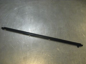 01 Subaru LEGACY Front LH Exterior Window Sill  R17205