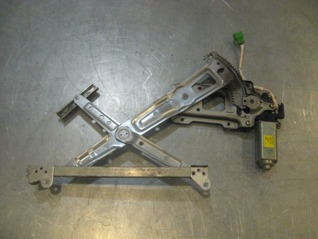 01 Subaru LEGACY Rear LH Window Motor Regulator 62188 AE01A R17214