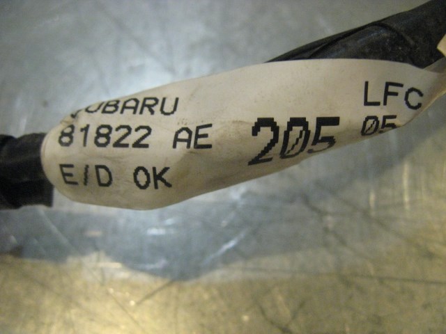 01 Subaru LEGACY Rear LH Door Wiring Harness 81822 AE205 R17218