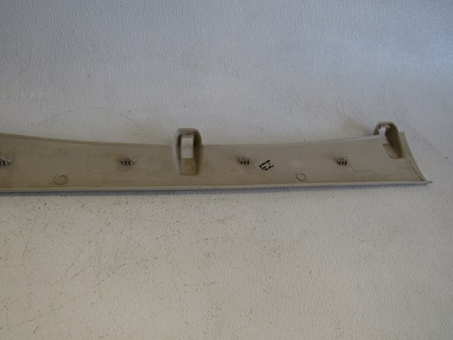 01 Subaru LEGACY Rear Hatch Trim Panel 94016 AE04A R17220
